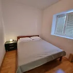 Lejlighed Bada *